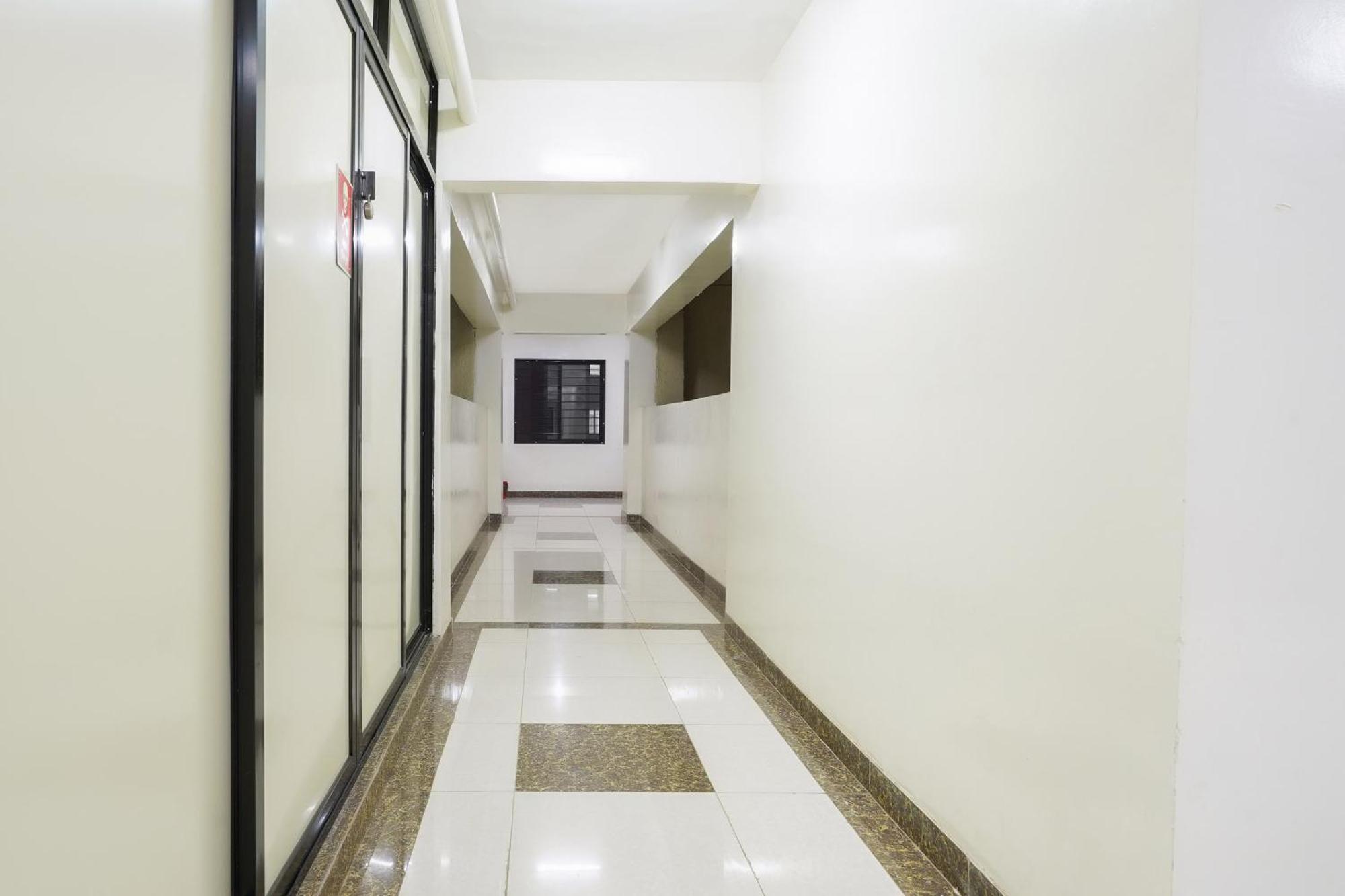 Hotel O The Royal Samrat Pune Luaran gambar